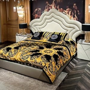 Luxury Design Medusa Bed